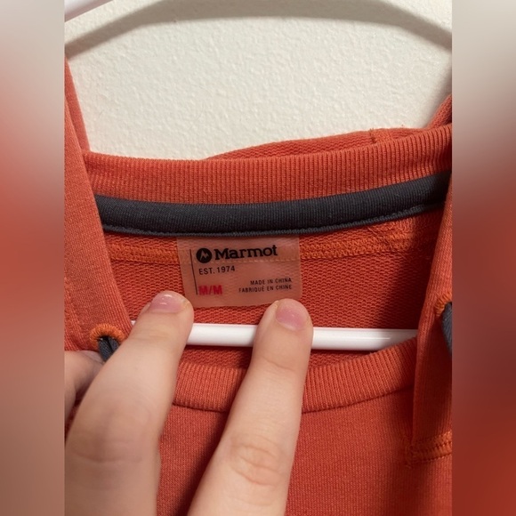 Marmot - Women's La Linea Pullover Hoody Orange UPF 30 Sweatshirt - Size M - Picture 2 of 8